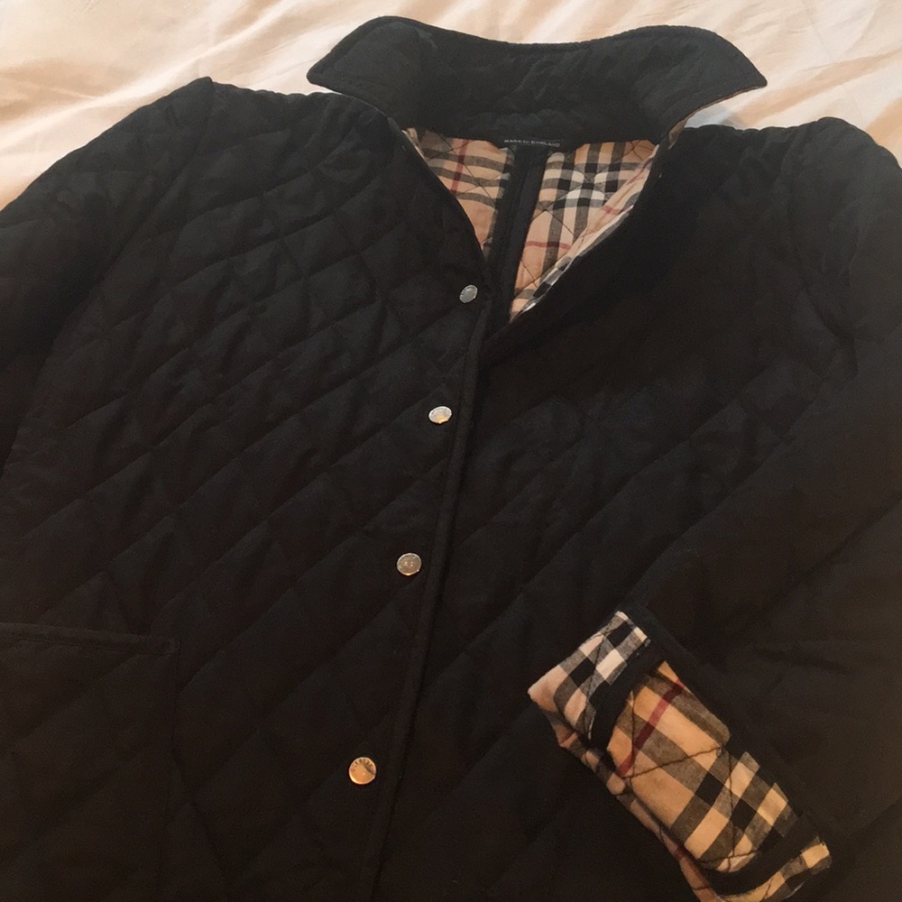 Classic Burberry jacket. Like new!